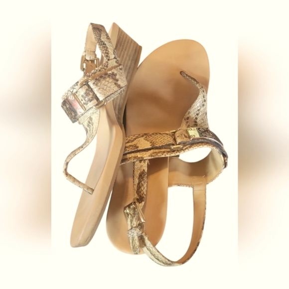Coach Women's Danielle Wedge Thong T Strap Snakeskin Embossed Sandals Sz 7 1/2 B - Picture 4 of 11